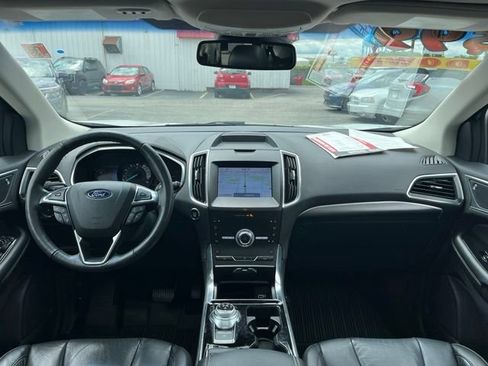 Used 2020 Ford Edge Titanium AWD/4WD image 40