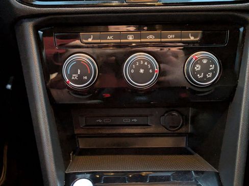 Used 2024 Volkswagen Taos S image 21