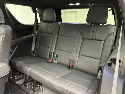 Used 2022 Chevrolet Tahoe RST w/ Luxury Package AWD/4WD image 14