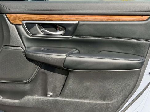 Certified 2022 Honda CR-V Touring image 5