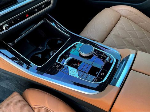 Certified 2024 BMW X5 xDrive50e w/ Premium Package image 16