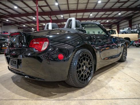 Used 2006 BMW Z4 3.0i image 7