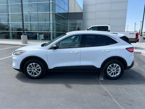 Certified 2022 Ford Escape SE AWD/4WD image 12