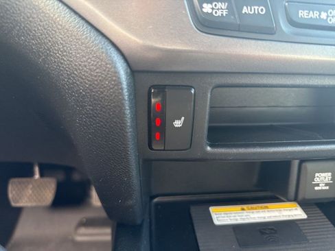 Used 2022 Honda Passport EX-L image 17