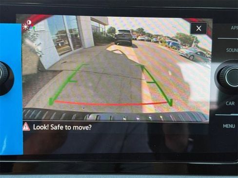 New 2025 Volkswagen Jetta SE image 13