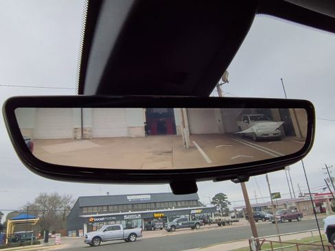 Used 2021 GMC Sierra 1500 AT4 w/ Technology Package image 29