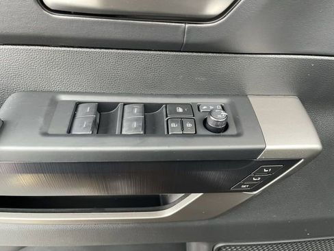 New 2026 Toyota Tundra Platinum AWD/4WD image 12