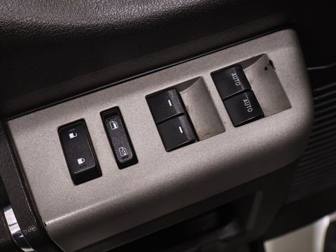 Used 2016 Ford F250 Lariat w/ Lariat Ultimate Package image 12