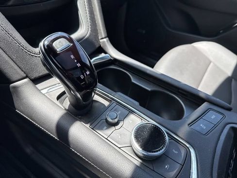 Used 2023 Cadillac XT5 Premium Luxury w/ LPO, Floor Liner Package AWD/4WD image 15