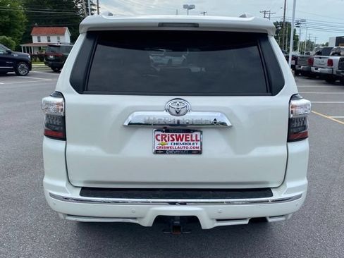 Used 2020 Toyota 4Runner Limited AWD/4WD image 4