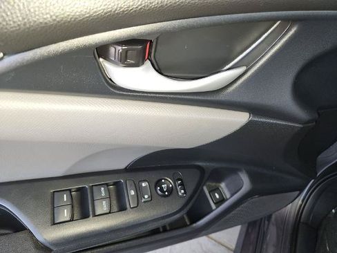 Used 2020 Honda Civic LX image 29