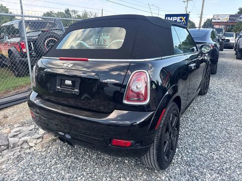 Used 2010 MINI Cooper John Cooper Works FWD image 4