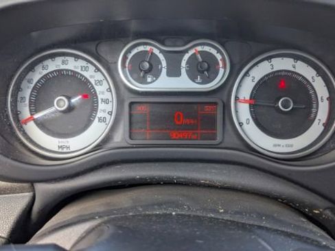 Used 2014 FIAT 500L Trekking w/ Popular Equipment Group image 28