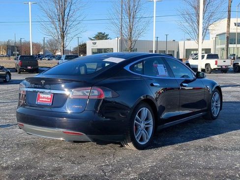 Used 2015 Tesla Model S 85D image 5