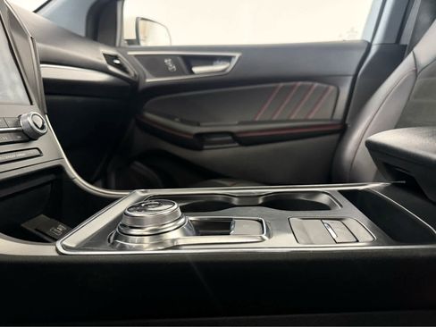 Used 2022 Ford Edge ST-Line w/ Class II Trailer Tow Package image 25