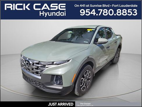 Used 2024 Hyundai Santa Cruz SEL FWD image 1