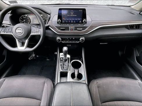 Certified 2024 Nissan Altima 2.5 SV image 15