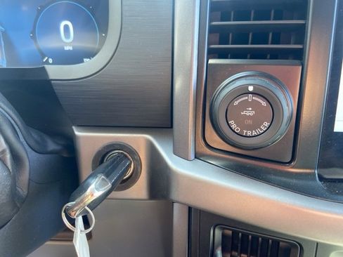 Used 2024 Ford F150 XLT image 21