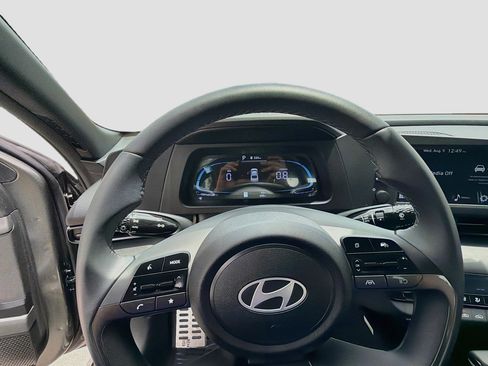 Certified 2026 Hyundai Elantra Sport FWD image 9