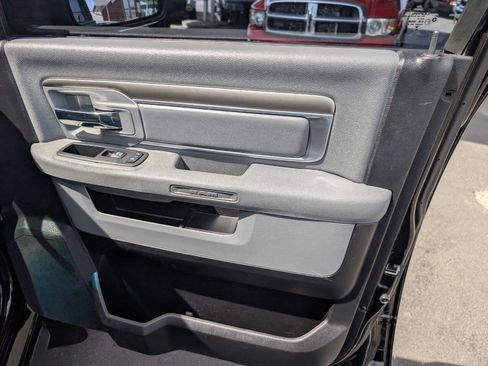 Used 2015 RAM 2500 SLT w/ Luxury Group AWD/4WD image 37