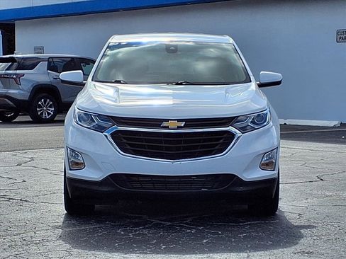 Used 2021 Chevrolet Equinox LT image 2