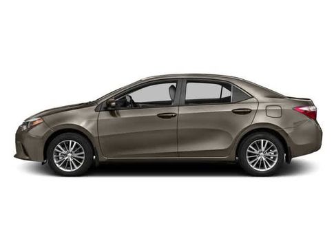 Used 2016 Toyota Corolla LE FWD image 6