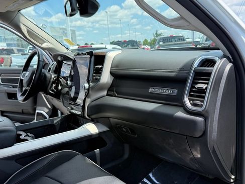 Used 2024 RAM 2500 Laramie AWD/4WD image 17