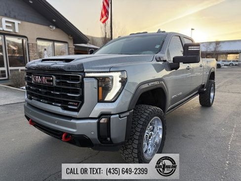 Used 2024 GMC Sierra 3500 AT4 w/ AT4 Premium Plus Package image 1