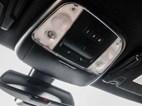 Used 2020 Dodge Charger Scat Pack RWD image 36