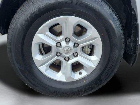 Certified 2024 Toyota 4Runner SR5 RWD image 30