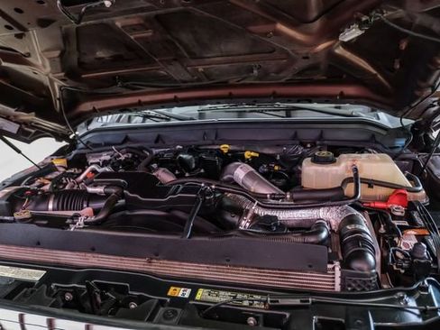 Used 2016 Ford F250 Lariat w/ Lariat Interior Package image 48