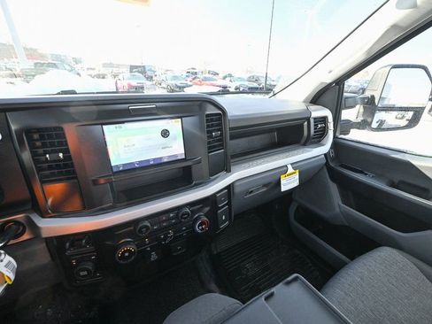 New 2026 Ford F350 XL w/ XL Chrome Package image 20