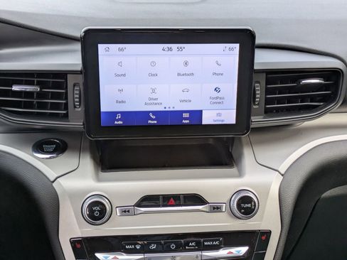 Certified 2023 Ford Explorer XLT image 20