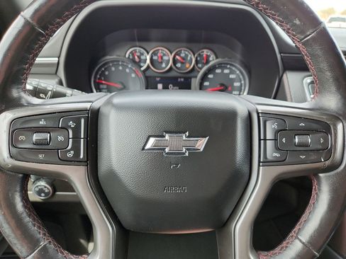 Used 2021 Chevrolet Suburban RST w/ Luxury Package image 11