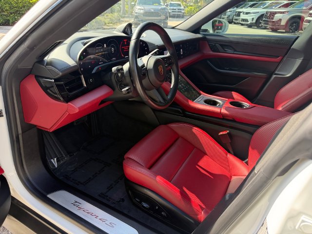 Used 2020 Porsche Taycan 4S AWD/4WD image 12