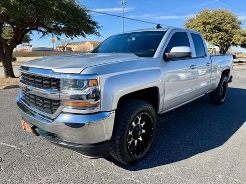 Used 2019 Chevrolet Silverado 1500 LT image 7