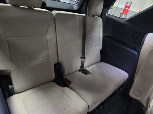 Used 2023 Chevrolet Traverse LT w/ LPO, Cargo Package image 13