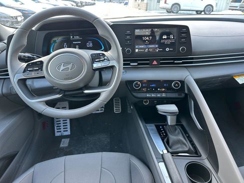 New 2026 Hyundai Elantra Sport image 8