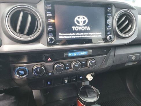 Used 2021 Toyota Tacoma TRD Sport image 20