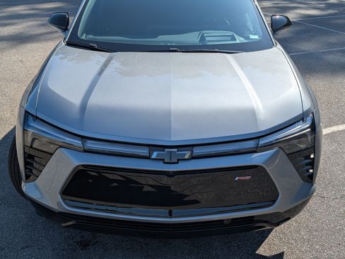 Used 2024 Chevrolet Blazer EV RS AWD/4WD image 12