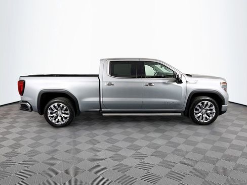 Used 2024 GMC Sierra 1500 Denali w/ Denali Reserve Package AWD/4WD image 8