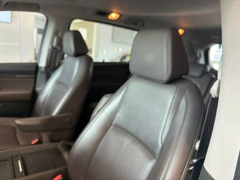 Used 2018 Honda Odyssey EX-L image 12