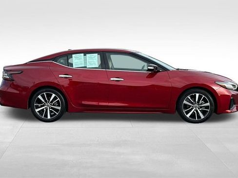 Certified 2023 Nissan Maxima SV w/ Floor Mat Group FWD image 3