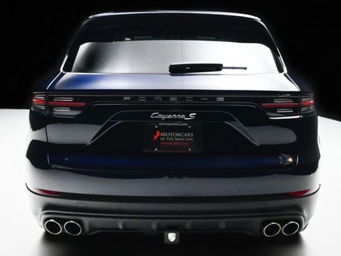 Used 2022 Porsche Cayenne S image 23