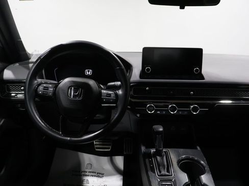 Used 2024 Honda Civic Sport image 2