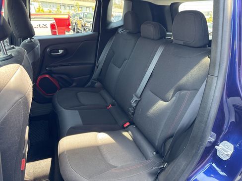 Used 2016 Jeep Renegade Trailhawk w/ Cold Weather Group image 20