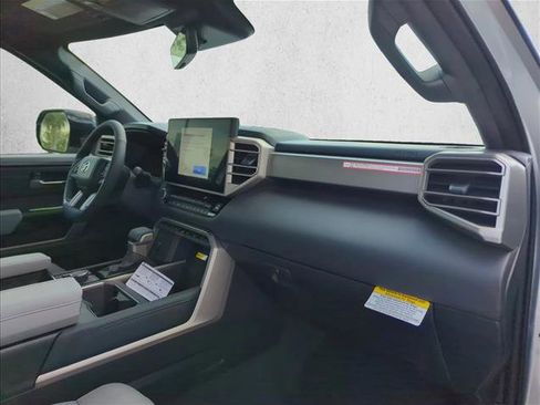 New 2026 Toyota Tundra Limited AWD/4WD image 24