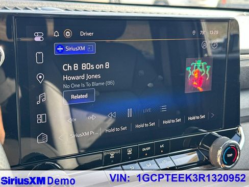 Used 2024 Chevrolet Colorado Trail Boss w/ Safety Package image 33