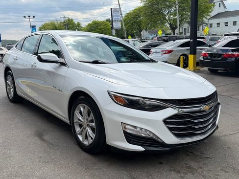 Used 2021 Chevrolet Malibu LT FWD image 7