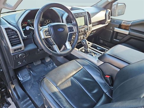 Used 2018 Ford F150 Lariat w/ Equipment Group 502A Luxury image 13